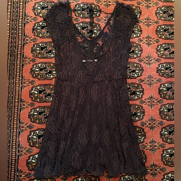 Kimchi Blue Lace Dress - Picture 3 of 5